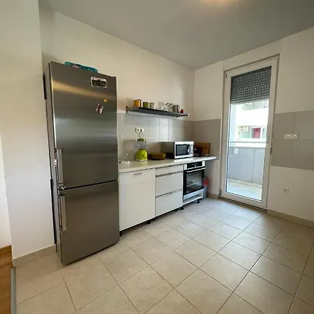 Apartment Sunny Holidays - 2 Bedrooms