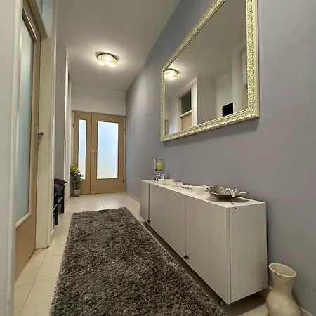Apartment Sunny Holidays - 2 Bedrooms